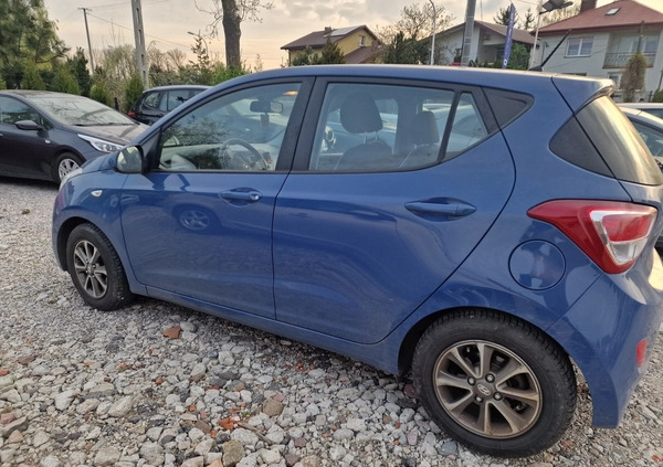Hyundai i10 cena 20300 przebieg: 182000, rok produkcji 2014 z Kalisz małe 704